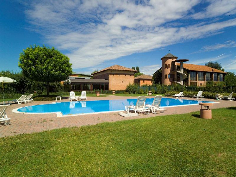 Agriturismo La Lupa